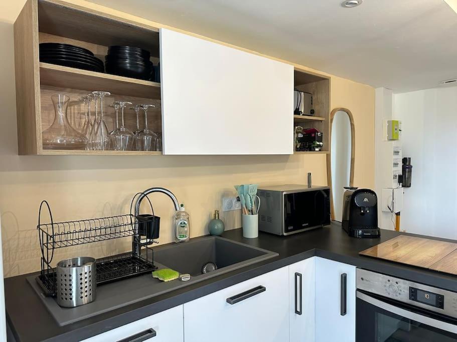 Appartement Moderne Avec Jardin Et Parking Vannes Eksteriør bilde