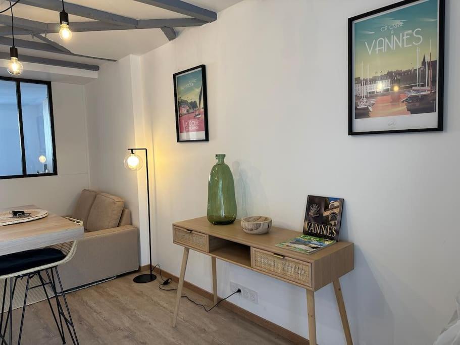 Appartement Moderne Avec Jardin Et Parking Vannes Eksteriør bilde